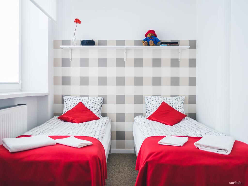 Ll20 Hostel วอร์ซอ ภายนอก รูปภาพ