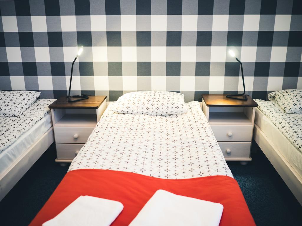 Ll20 Hostel วอร์ซอ ภายนอก รูปภาพ