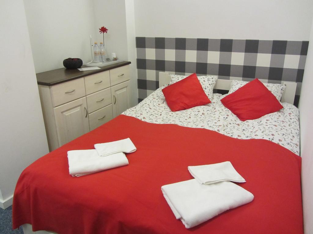 Ll20 Hostel วอร์ซอ ภายนอก รูปภาพ