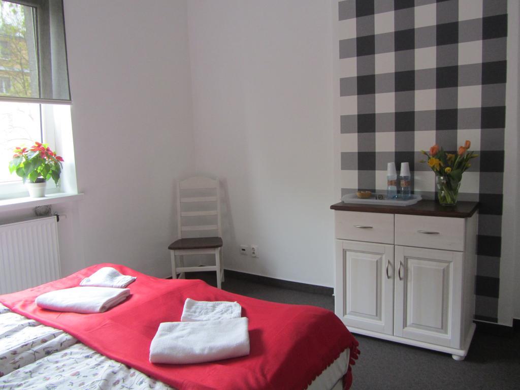 Ll20 Hostel วอร์ซอ ภายนอก รูปภาพ