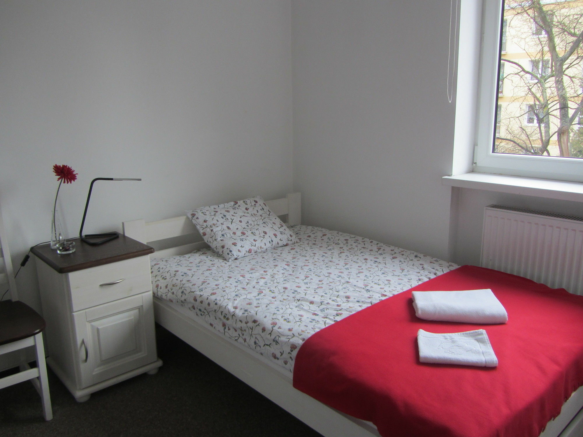 Ll20 Hostel วอร์ซอ ภายนอก รูปภาพ